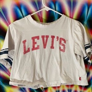 Levi’s Crop top